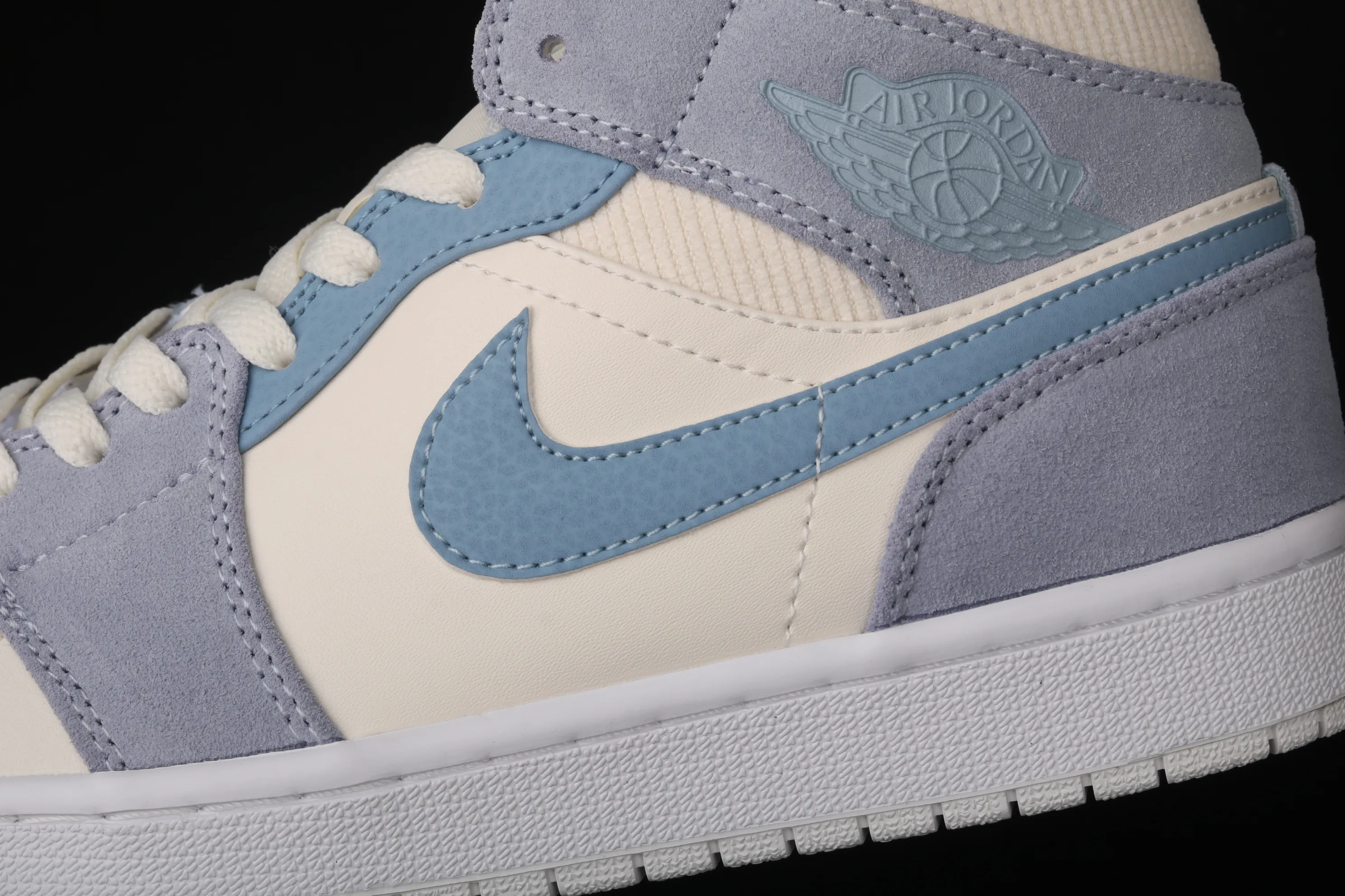 All categories Air Jordan Jordan series basketball shoes Air Jordan 1 Mid Air Jordan 1 Mid AJ1 Joe 1 China suede splicing blue DA4666-100